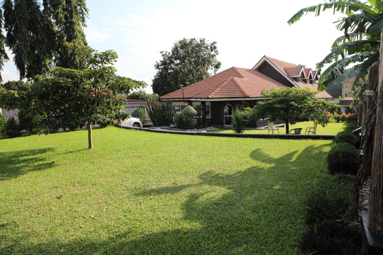 Stallion Place - Bed And Breakfast Kampala Exterior foto