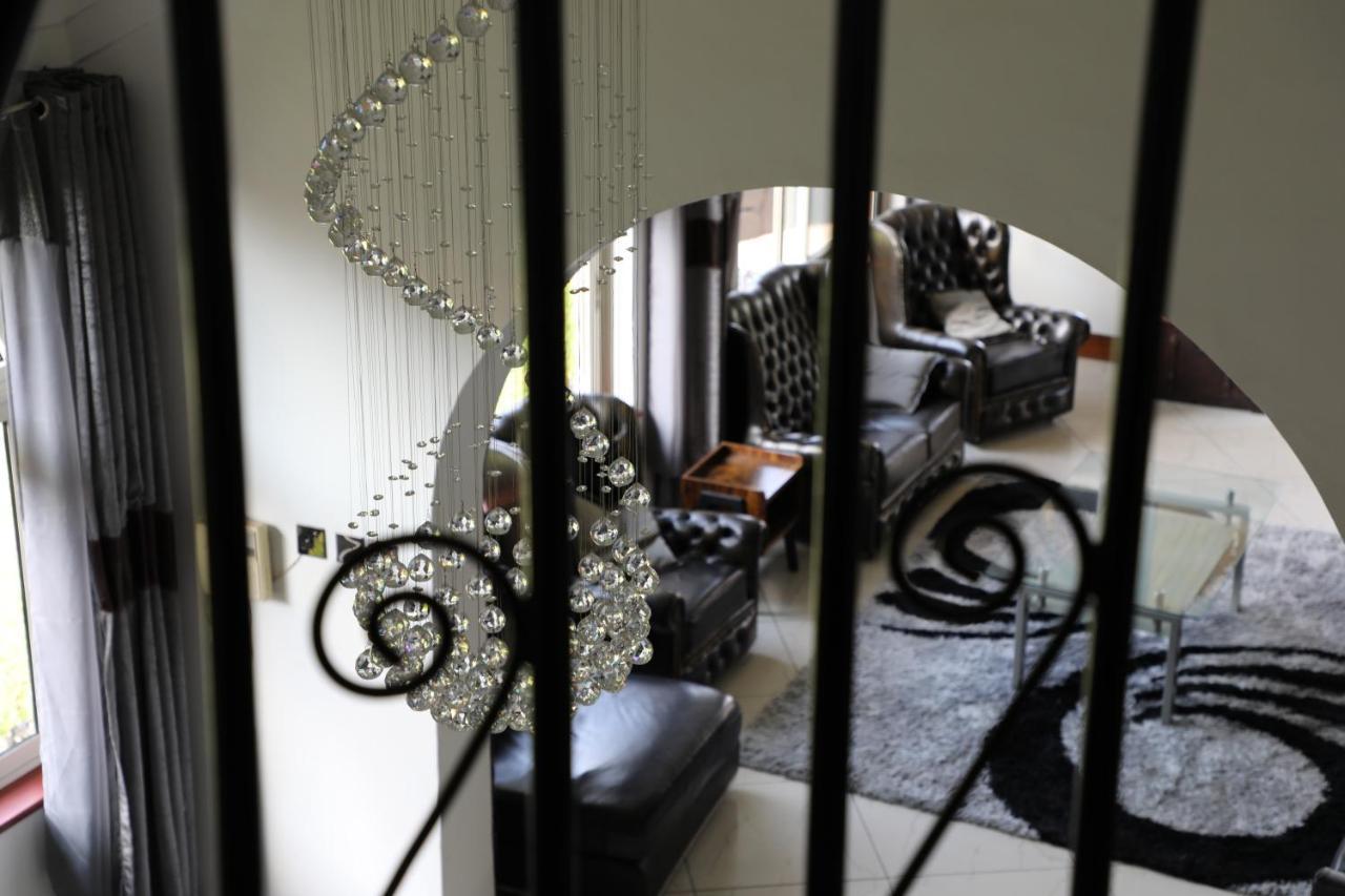 Stallion Place - Bed And Breakfast Kampala Exterior foto